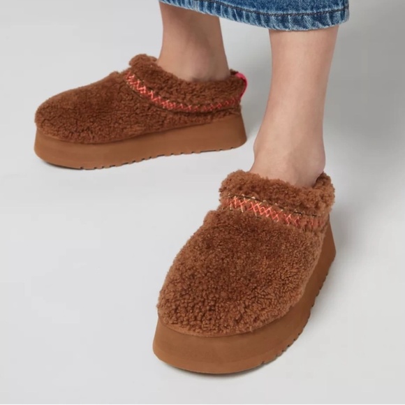 UGG Shoes - UGG Tazz Braid Slippers